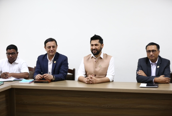 प्रधानमन्त्रीलाई विश्वासको मत नदिन रास्वपाको ह्वीप