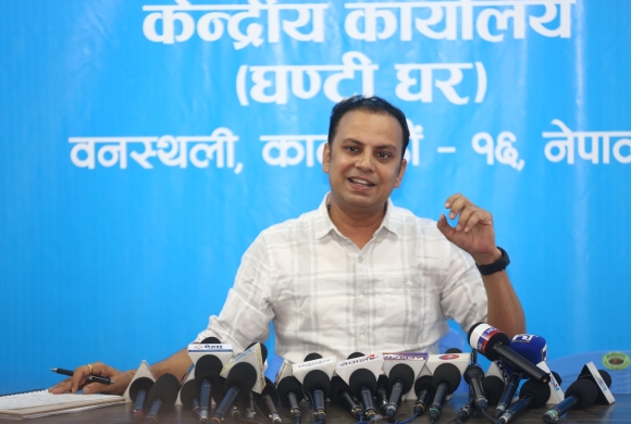 रास्वपाको टिप्पणी– दुई दिनको वर्षाले दुई तिहाइ सरकारको औकात देखाइदियो