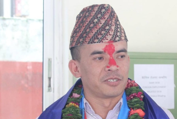 कलंकी क्षेत्रमा ट्राफिक इन्सपेक्टर अभय लामाको घुस आतकं, हेडक्वार्टरद्वारा छानबीन !