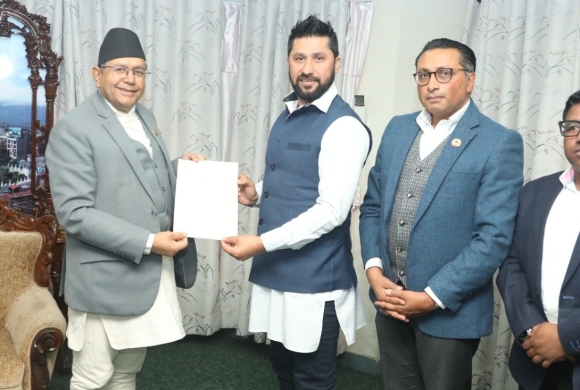 रवि लामिछानेले भेटे सभामुख देवराज घिमिरेलाई