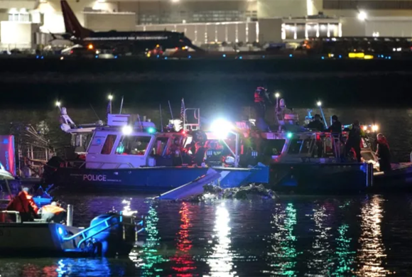 वासिङ्टन विमान दुर्घटना : १८ जनाको शव फेला