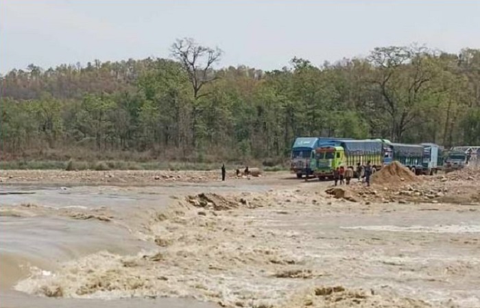 यी जिल्लामा आज आकस्मिक बाढीको उच्च जोखिम