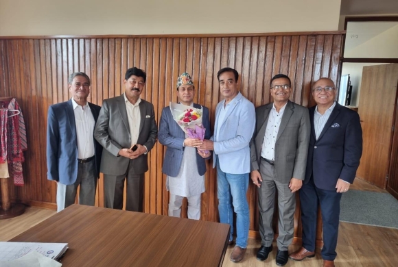 बीमा व्यबस्थामा देखिएका समस्या समाधान गर्न प्राधिकरणलाई ‘बीमा व्यवसायी संघ’को आग्रह