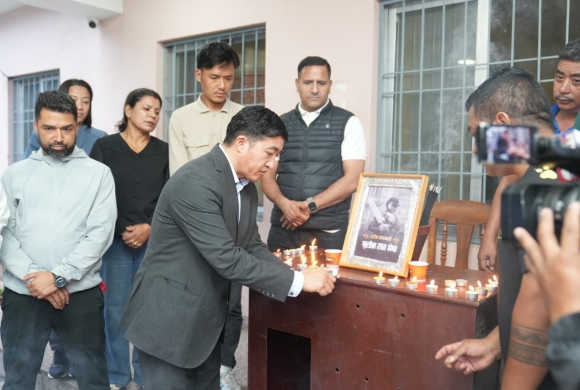 जेन-जी आन्दोलनमा ज्यान गुमाएका क्रिकेटर सुलभराज श्रेष्ठप्रति श्रद्धाञ्जली अर्पण