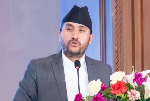 ५ महिनाभित्र १० शहरमा निःशुल्क इन्टरनेट: सञ्चारमन्त्री खरेल