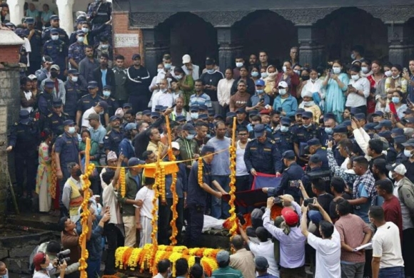 जेन-जी आन्दोलनमा ज्यान गुमाएका १० जनालाई नगर परिक्रमासहित अन्त्येष्टि गरिँदै