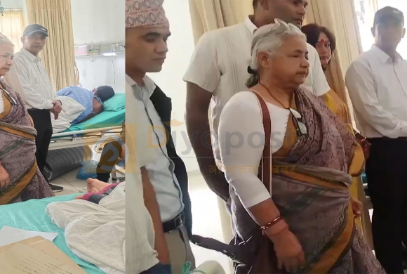 प्रधानमन्त्री कार्की जेनजी आन्दोलनका घाइतेहरूलाई भेट्न अस्पतालमा
