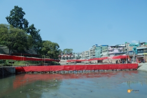गौरीघाट–गुह्येश्वरी क्षेत्रमा छठ तयारीको चहलपहल (फोटो फिचर)