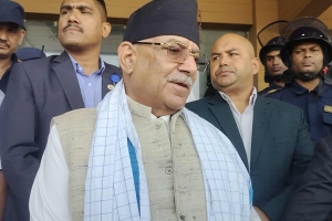 जित सुनिश्चित गर्ने दाउमा प्रचण्ड: साविकका क्षेत्र छाडेर कालिकोटबाट चुनाब लड्दै