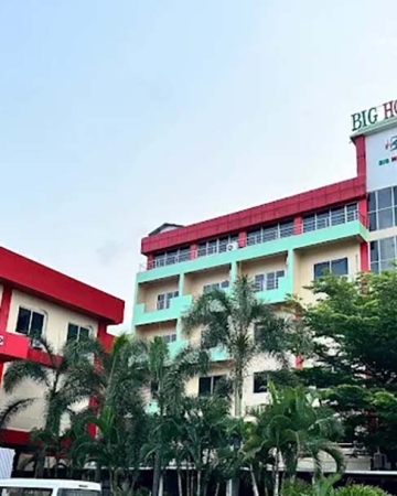 विराटनगरस्थित ‘च्याम्पियन जोन’ र ‘गोल्डेन’ क्यासिनोका व्यवस्थापकसहित २० नेपाली पक्राउ