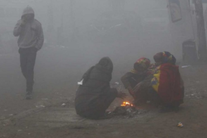 शीतलहरका कारण तराईको जनजीवन कष्टकर