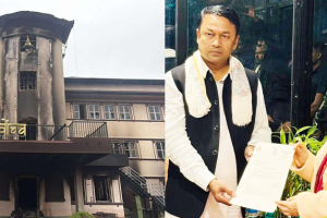 मधेसका विवादित मुख्यमन्त्री यादवलाई सर्वोच्चको अल्टिमेटम-‘२४ घण्टा भित्र विश्वासको मत लिनु’
