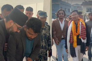झापा-५ः बालेन साह र रन्जित तामाङद्वारा उम्मेदवारी दर्ता, ओली दर्ता प्रक्रियामा