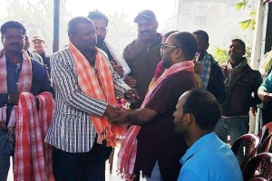 मधेशमा पार्टी परिवर्तनको लर्को, जनमतका दर्जनौँ नेता-कार्यकर्ता जसपामा प्रवेश