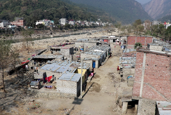 रुपन्देहीका सुकुम्बासीको गुनासोः चुनाव आयो, तर लालपुर्जा अझै आएन