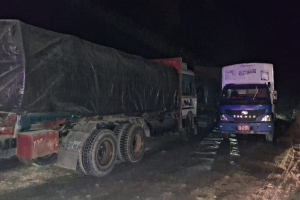 दाउन्नेमा पाँच सवारीसाधन ठोक्किँदा ९ जना घाइते
