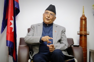 भदौ २३ : केपी ओली पक्राउ