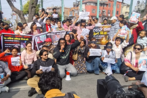 इनिसा विक हत्या प्रकरणः काठमाडौँमा न्यायको माग गर्दै लगातार प्रदर्शन