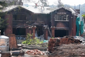 प्रमाण नष्ट हुने आशंकामा शेरबहादुर देउवाको घर भत्काउन रोक
