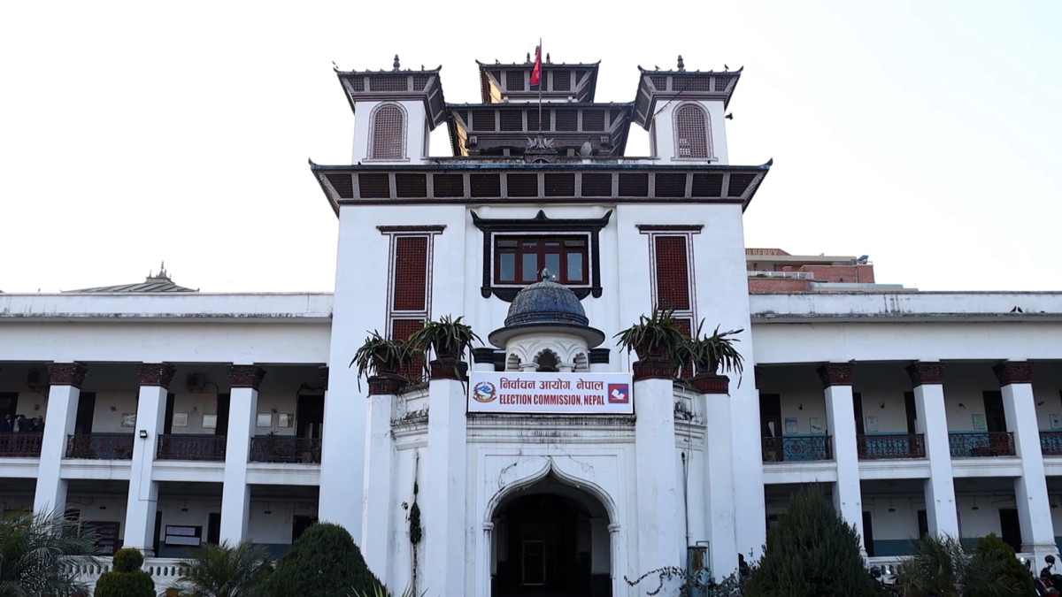 निर्वाचनको ‘मौन अवधि’ आज राति १२ बजेदेखि सुरु हुँदै, भोट माग्न र चुनावी प्रचार गर्न नपाइने