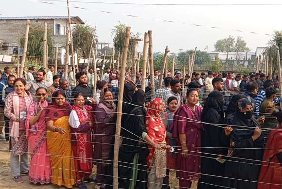 देशभर मतदान सम्पन्न, केही स्थानमा बहिष्कार