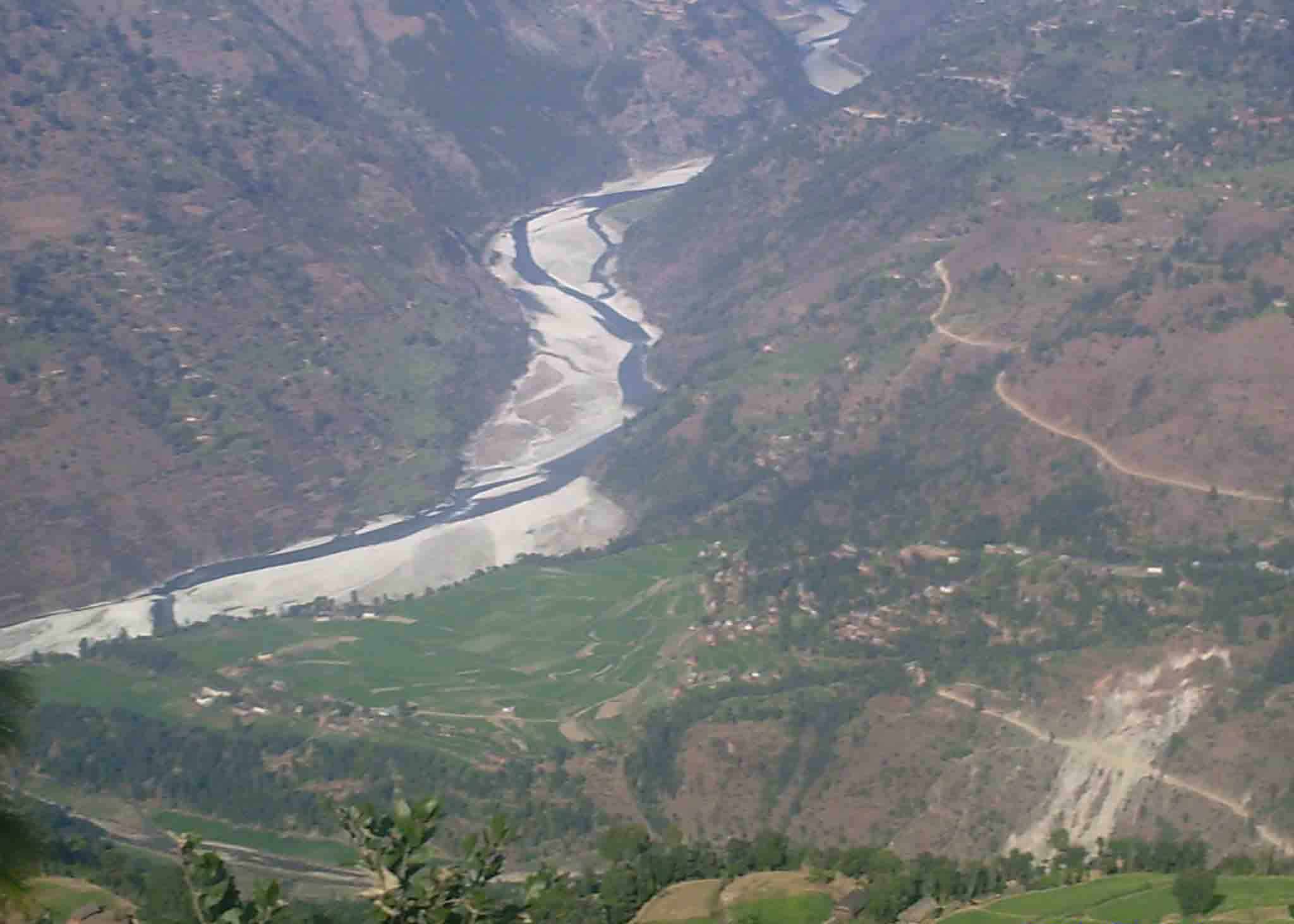 रुकुमको सानीभेरी नदीमा दुई किशोरीको शव फेला, एकजना बेपत्ता