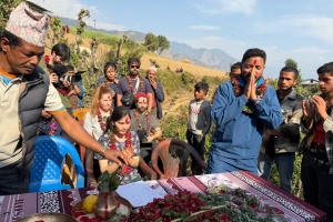 भारतमा बन्धक बनाइएकी रुकुम पश्चिमकी युवतीको उद्धार, गाउँमा खुशीयाली