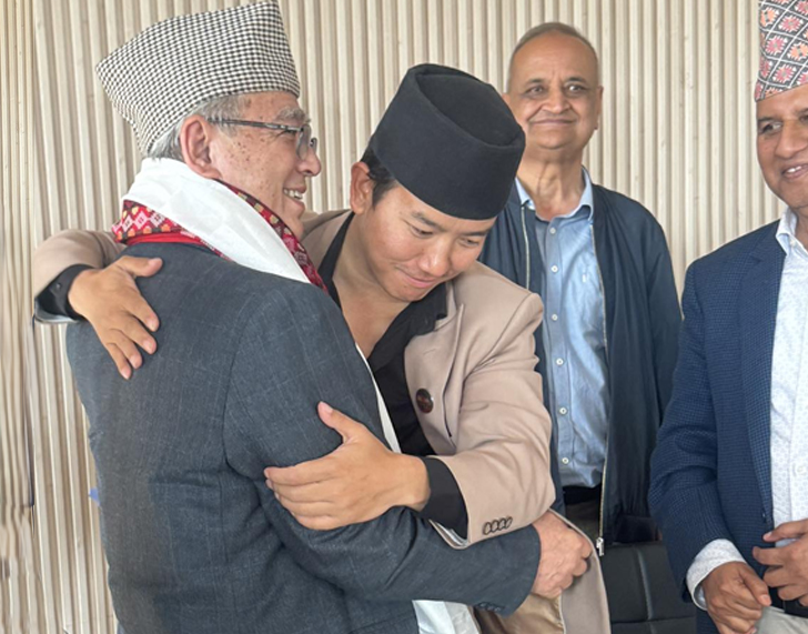 एमाले संसदीय दलको नेतामा रामबहादुर थापा (बादल) निर्विरोध निर्वाचित