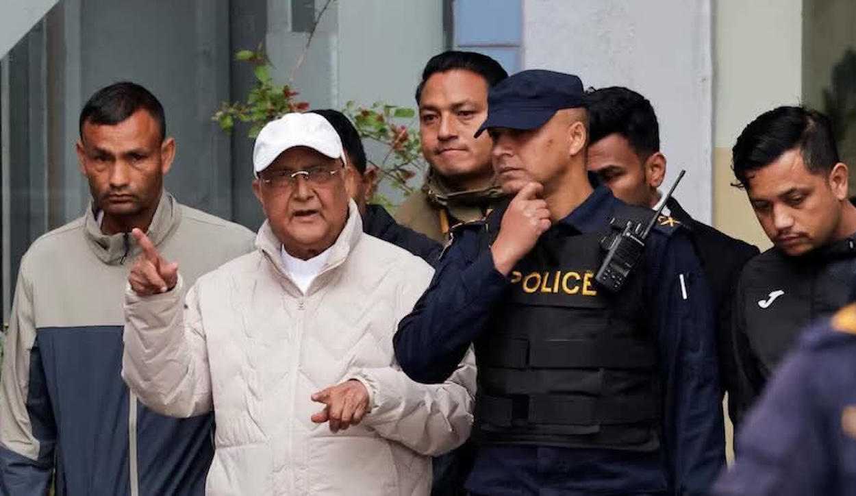 केपी शर्मा ओली हाजिरी जमानीमा रिहा