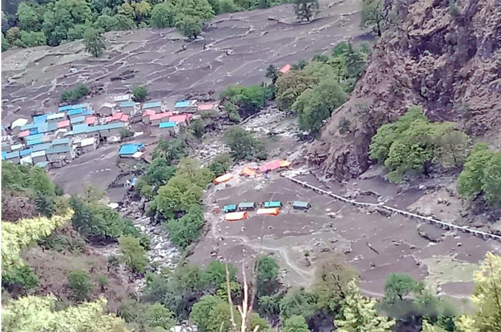 हुम्लामा भीषण बाढी-पहिरोः विद्यालय, खेतीयोग्य जमिन र गोठमा ठूलो क्षति