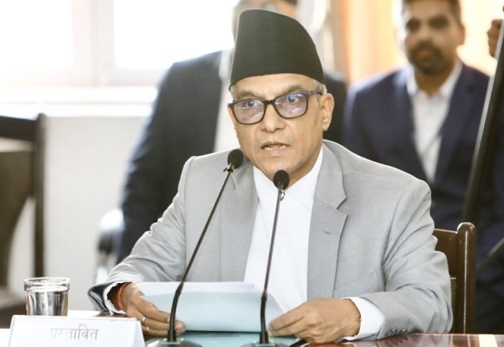 डा.मनोजकुमार शर्मा सर्वोच्च अदालतको ३३औँ प्रधानन्यायाधीश पदमा नियुक्त