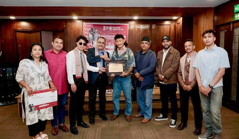 अन्तर्राष्ट्रिय सफलता हासिल गरेका ‘एमएमए’ खेलाडी युकी आङदेम्बे सम्मानित