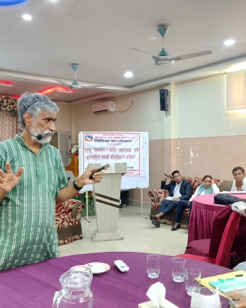 पत्रकारलाई लाइसेन्स दिने बहसले चन्द्रनिगाहपुरमा तरंग, प्रेस स्वतन्त्रता र व्यावसायिकतामाथि गहन छलफल
