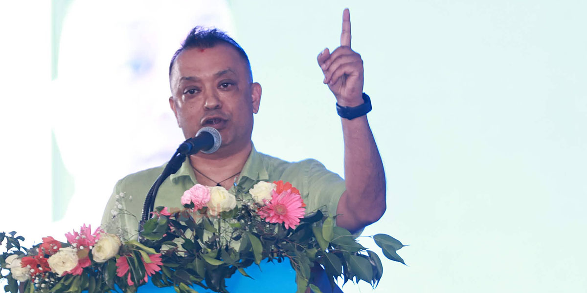 रास्वपाले जनमतको दुरुपयोग नगरी सुशासन र लोकतान्त्रिक मूल्य जोगाओस्: गगन थापा