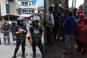 रवि लामिछानेलाई भेट्न नपाएपछि रास्वपा कार्यालयमा दृष्टिविहीनले गरे प्रदर्शन