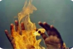रौतहटमा युवकद्वारा आत्मदाहको प्रयास, वीर अस्पतालको आईसीयूमा उपचार जारी