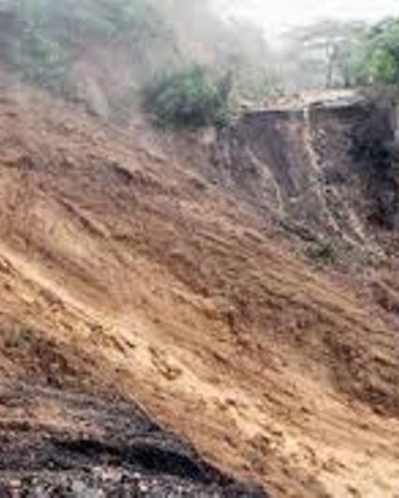 कालीकोटमा पहिरोले घट्ट पुरिँदा दुई जनाको मृत्यु
