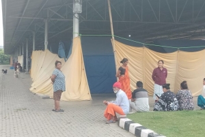 सम्मानजनक पुनःस्थापनाको माग गर्दै होल्डिङ सेन्टरका सुकुमबासीद्वारा आन्दोलनको चेतावनी