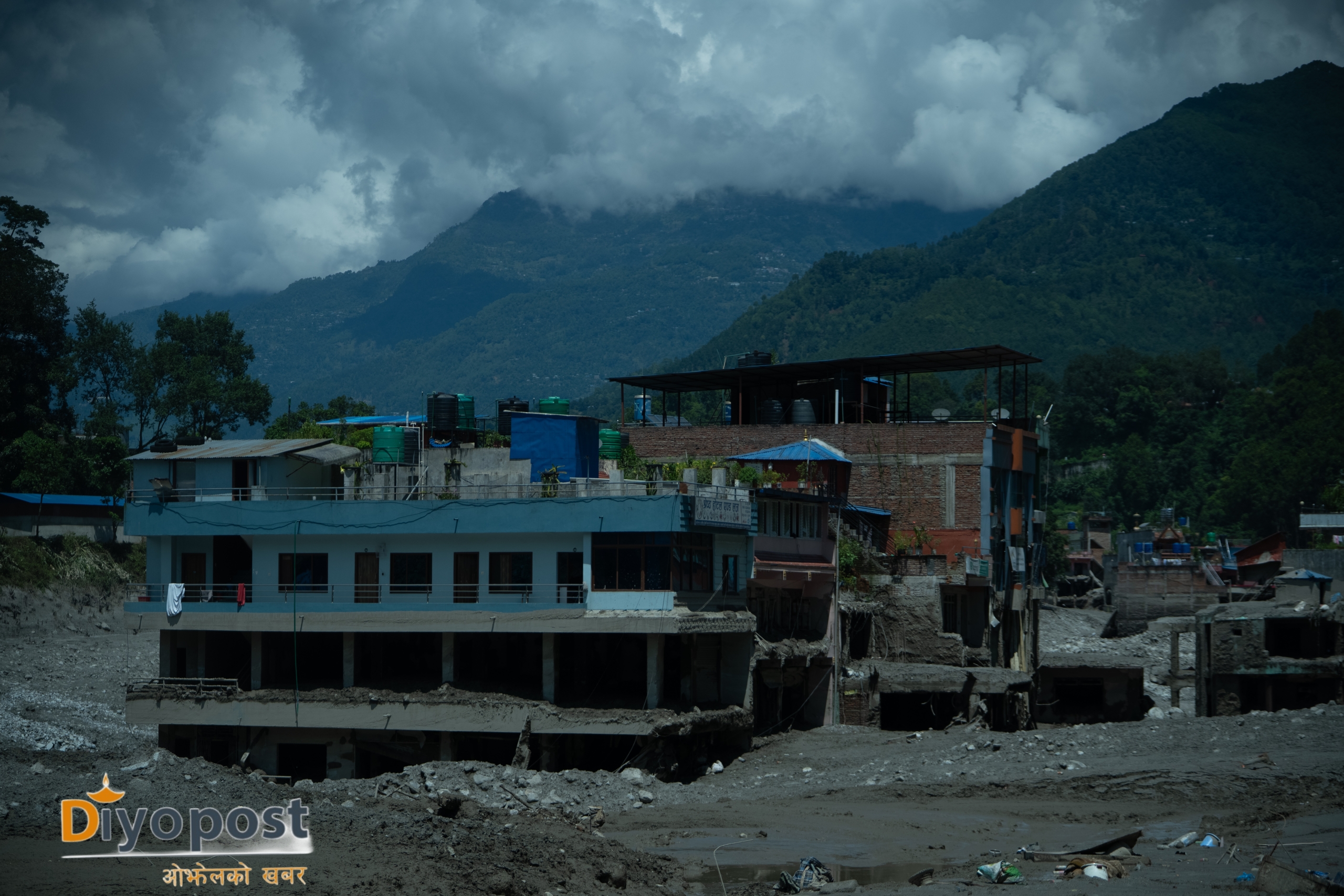 भोटेकोशी बाढीः १८४ विदेशी पर्यटकको उद्धार, ४२० अझै सम्पर्कविहीन