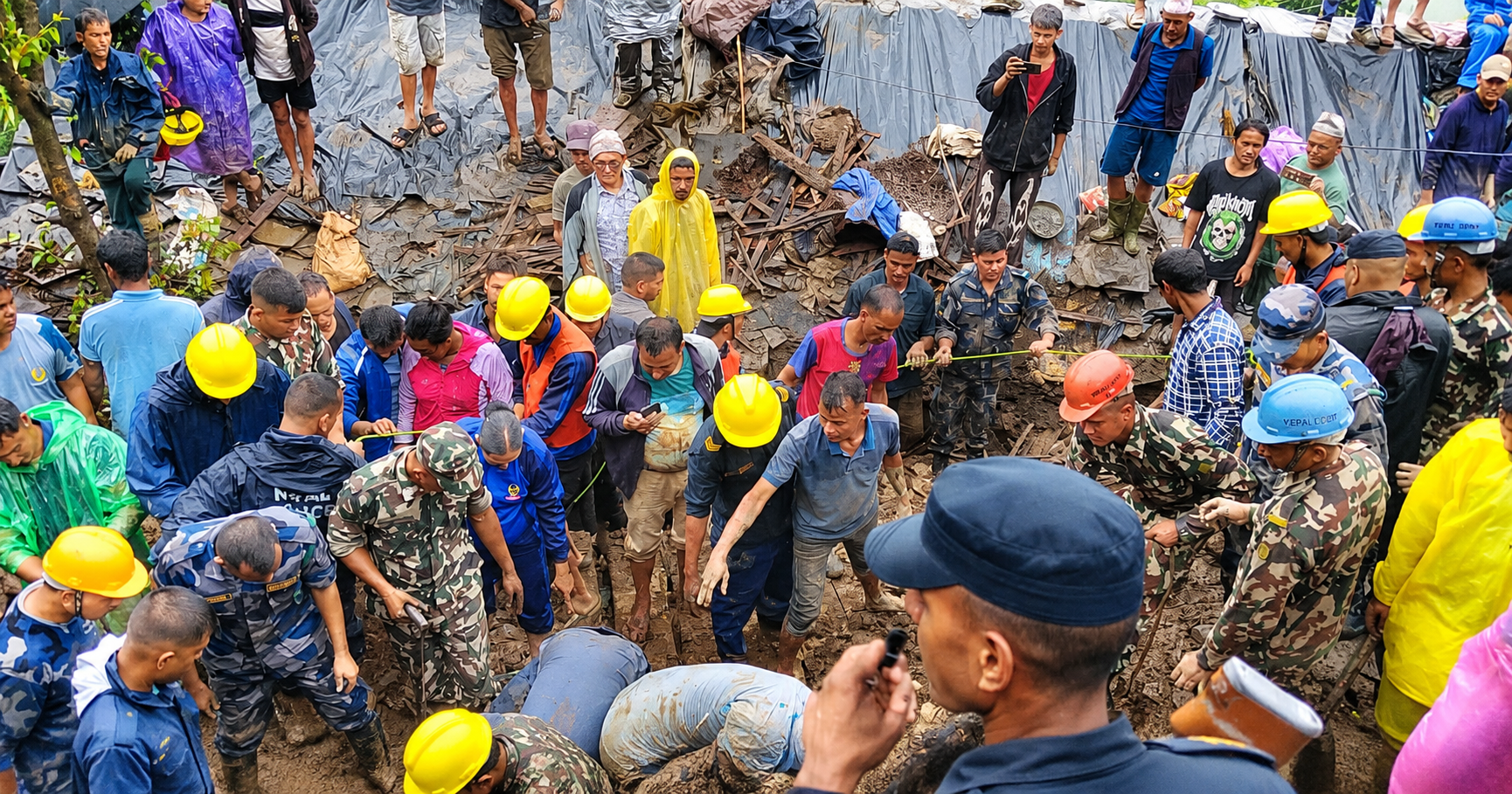 बाजुरा पहिरोमा परी एकको मृत्यु, दुई जना घाइते