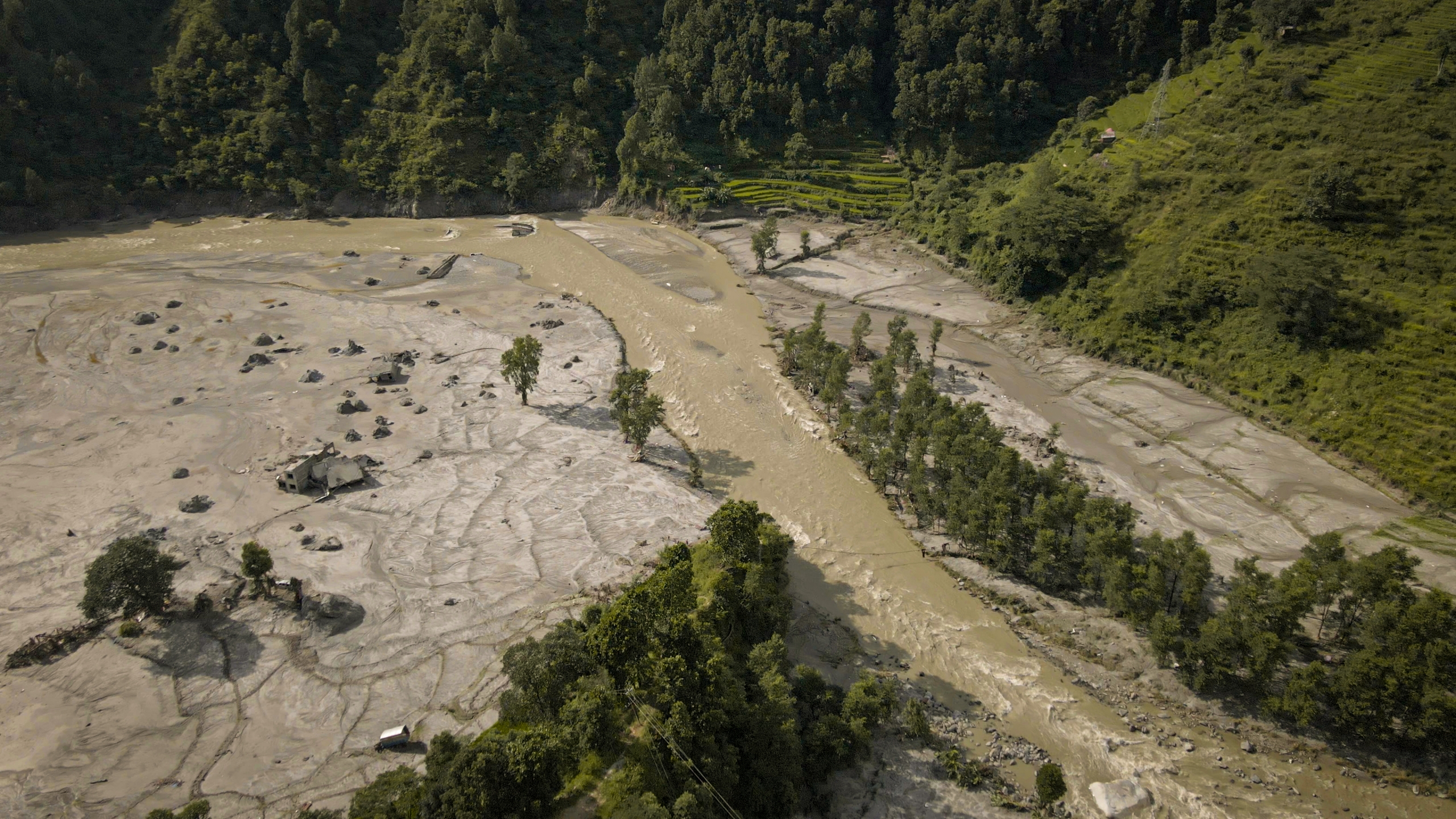 भोटेकोशी र त्रिशूलीमा बिहीबार पनि आकस्मिक बाढीको उच्च जोखिम, सतर्क रहन आग्रह