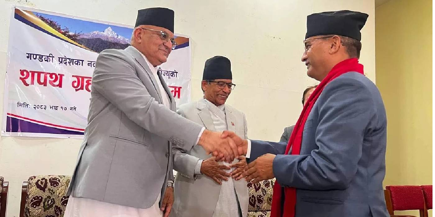गण्डकीका नवनियुक्त मन्त्री देवकोटाले लिए शपथ