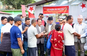 नुवाकोटका बाढीपहिरो प्रभावित २१ परिवारलाई अस्थायी आवास हस्तान्तरण